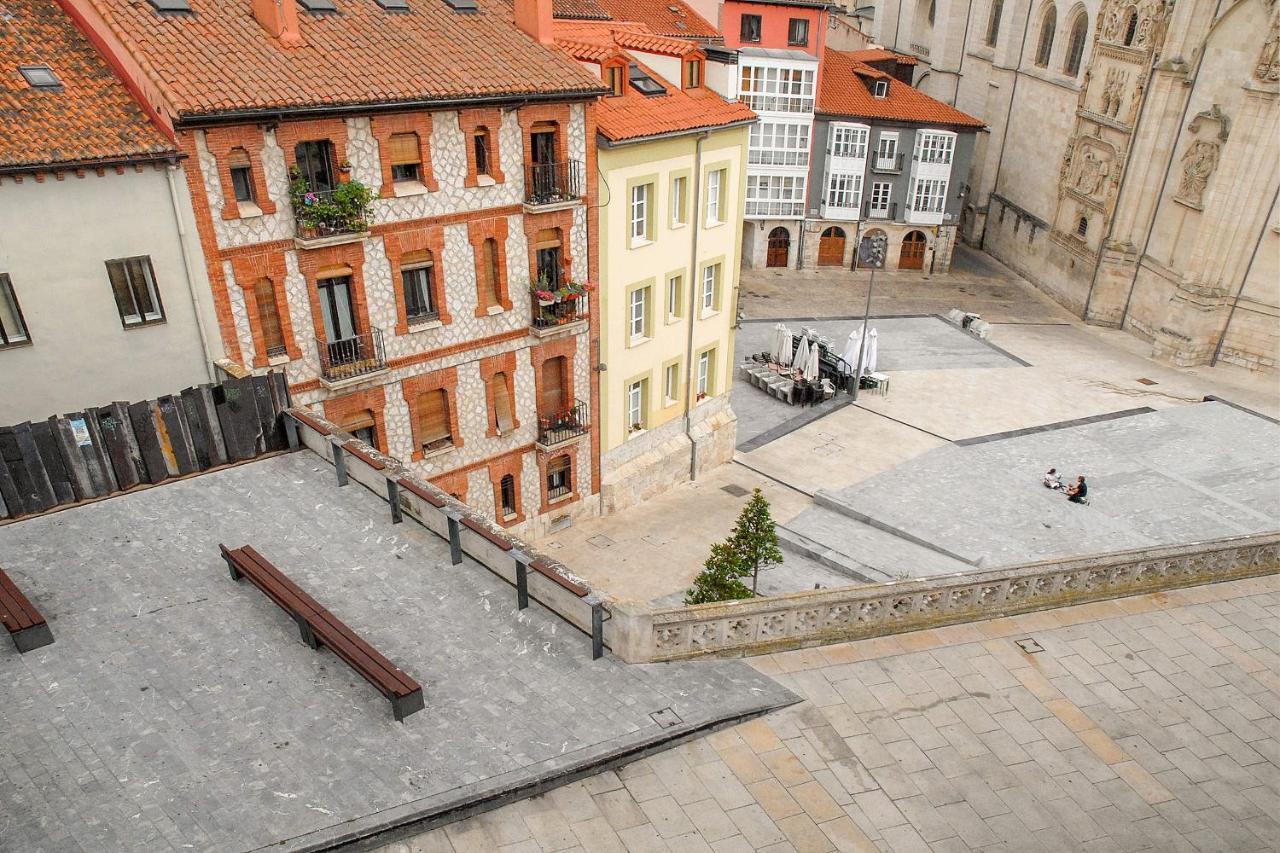 La Catedral Vut - Apt Para 4 Con Wifi En El Centro De Burgo Exteriör bild