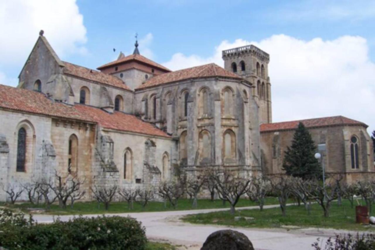 La Catedral Vut - Apt Para 4 Con Wifi En El Centro De Burgo Exteriör bild